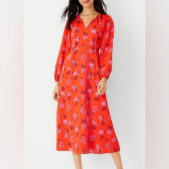 Ann Taylor Floral Tie Neck Midi Dress size 4 - Picture 1 of 3